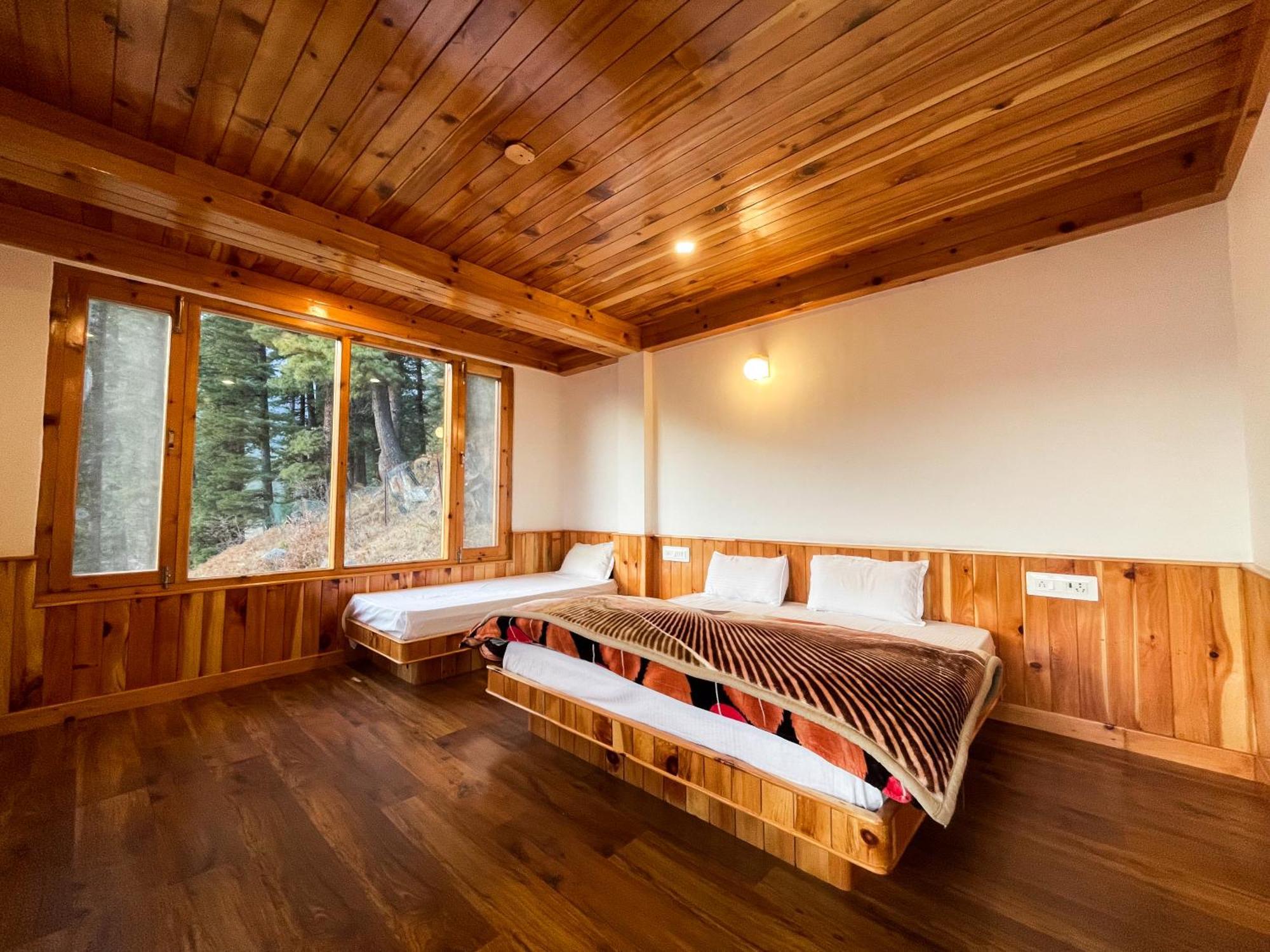 Hotel Singing Woods Kutla Kulu Exterior foto