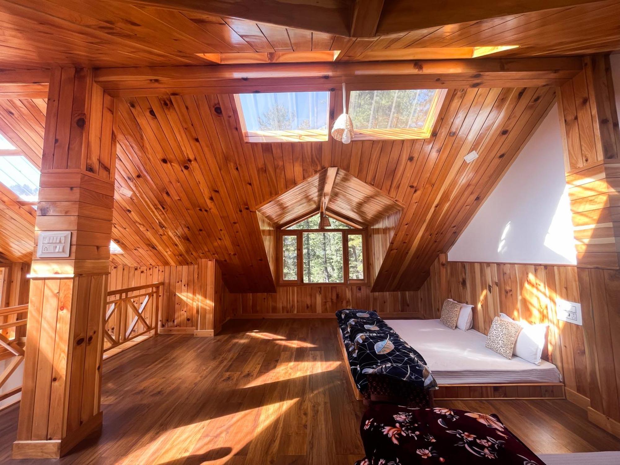 Hotel Singing Woods Kutla Kulu Exterior foto